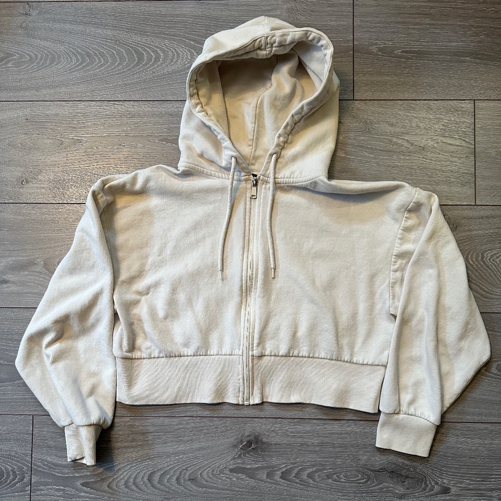 Zara Cream Cropped Zip-Up Hoodie
